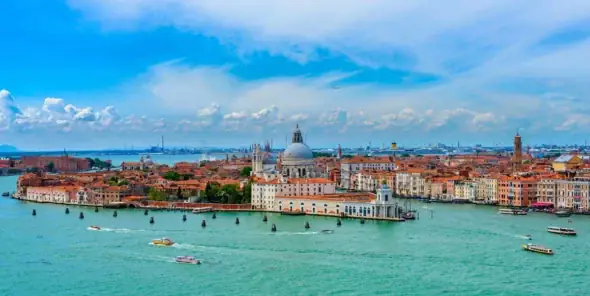 Italy Golden Visa - Venice Hotel Investment